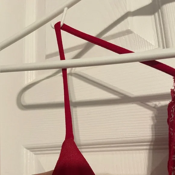 Red eclipse mini dress - Picture 6 of 8